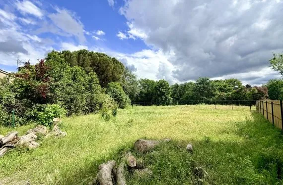 Terrain à bâtir de 627 m² à BALMA (31)