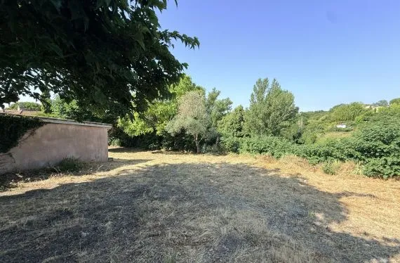 Terrain à bâtir de 376 m² à MONS (31)